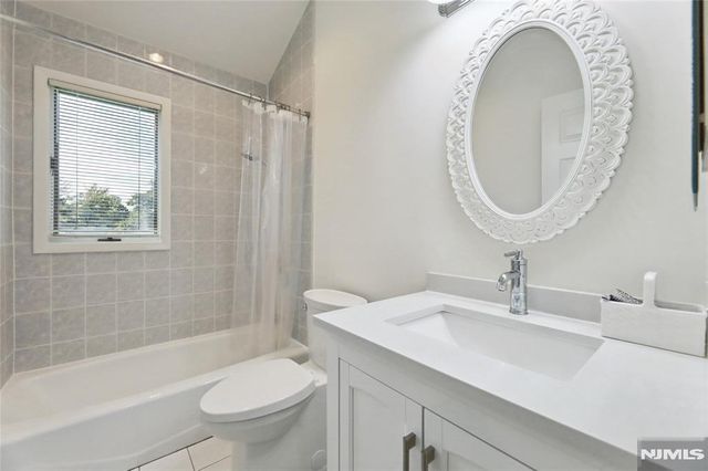 215 Beech Court T046, Norwood, NJ 07648