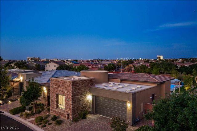6720 IRON SQUARE Street, Las Vegas, NV 89148