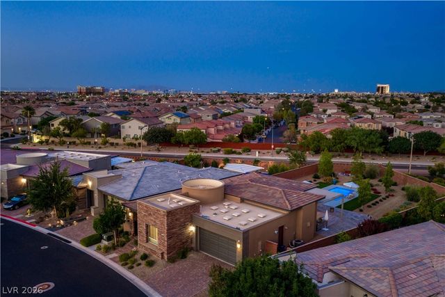 6720 IRON SQUARE Street, Las Vegas, NV 89148