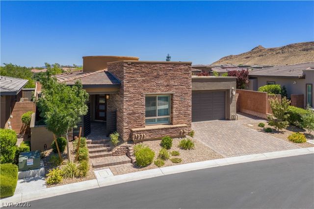 6720 IRON SQUARE Street, Las Vegas, NV 89148