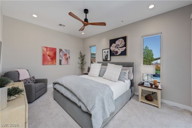 6720 IRON SQUARE Street, Las Vegas, NV 89148