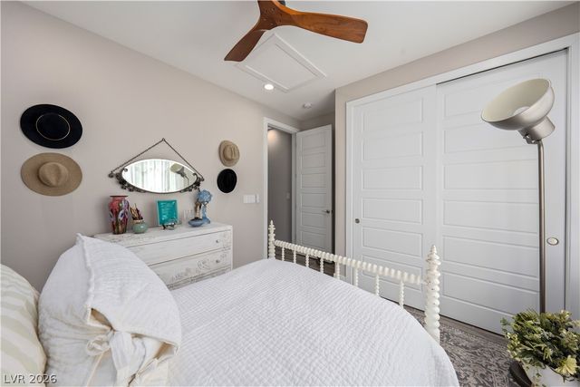 6720 IRON SQUARE Street, Las Vegas, NV 89148