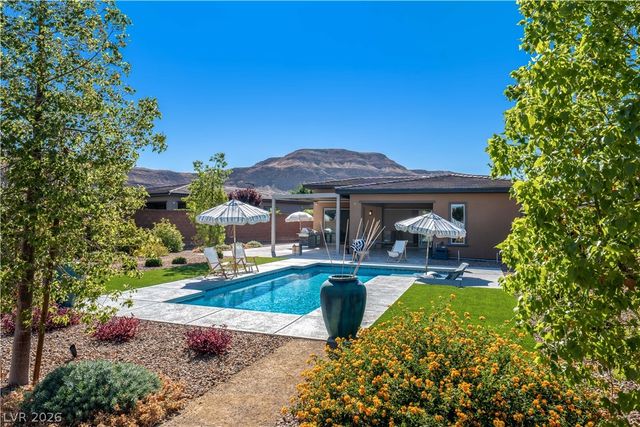6720 IRON SQUARE Street, Las Vegas, NV 89148