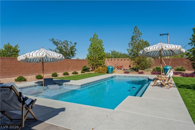6720 IRON SQUARE Street, Las Vegas, NV 89148