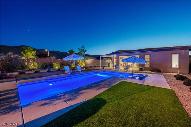 6720 IRON SQUARE Street, Las Vegas, NV 89148