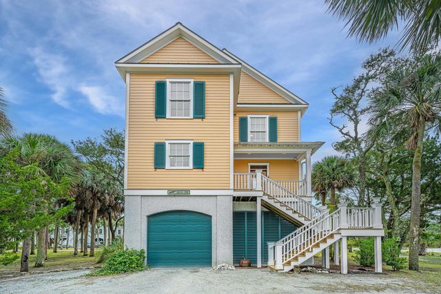 19 Lost Village Trail, Edisto Beach, SC 29438