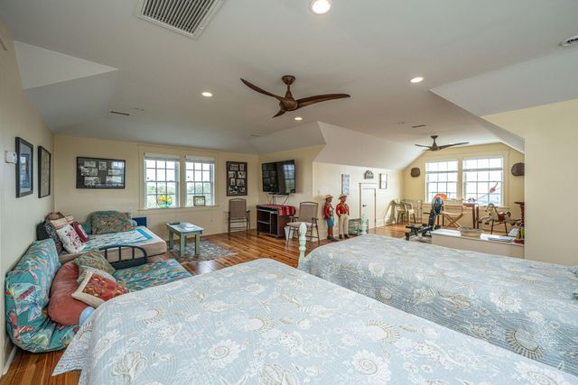 19 Lost Village Trail, Edisto Beach, SC 29438