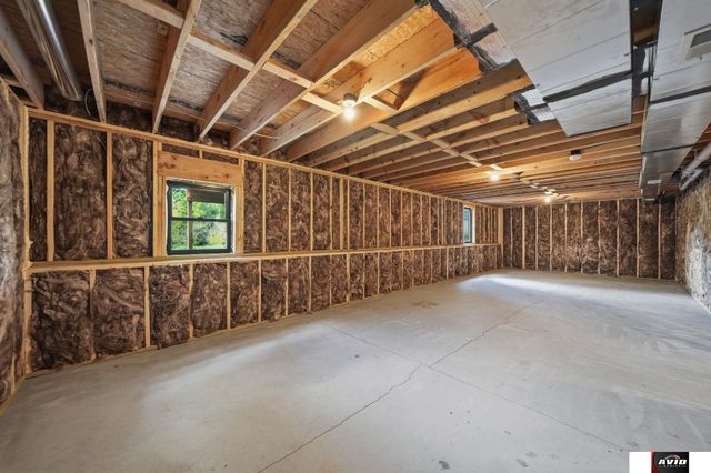 122 W 1st Street, Valparaiso, NE 68065