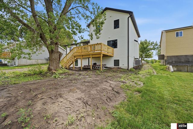 122 W 1st Street, Valparaiso, NE 68065