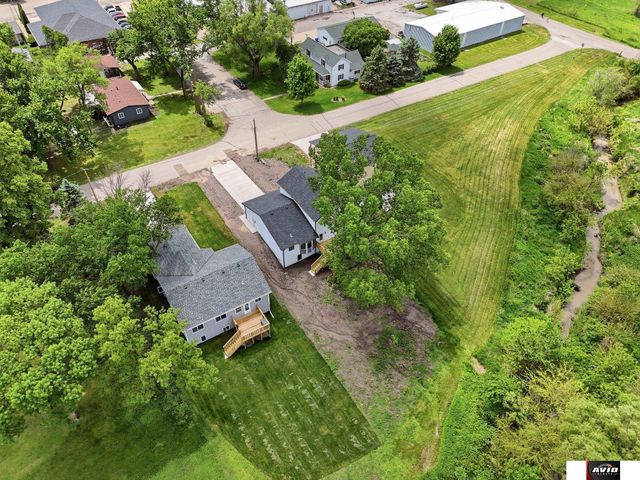 122 W 1st Street, Valparaiso, NE 68065