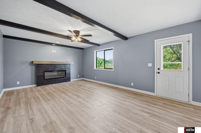 122 W 1st Street, Valparaiso, NE 68065