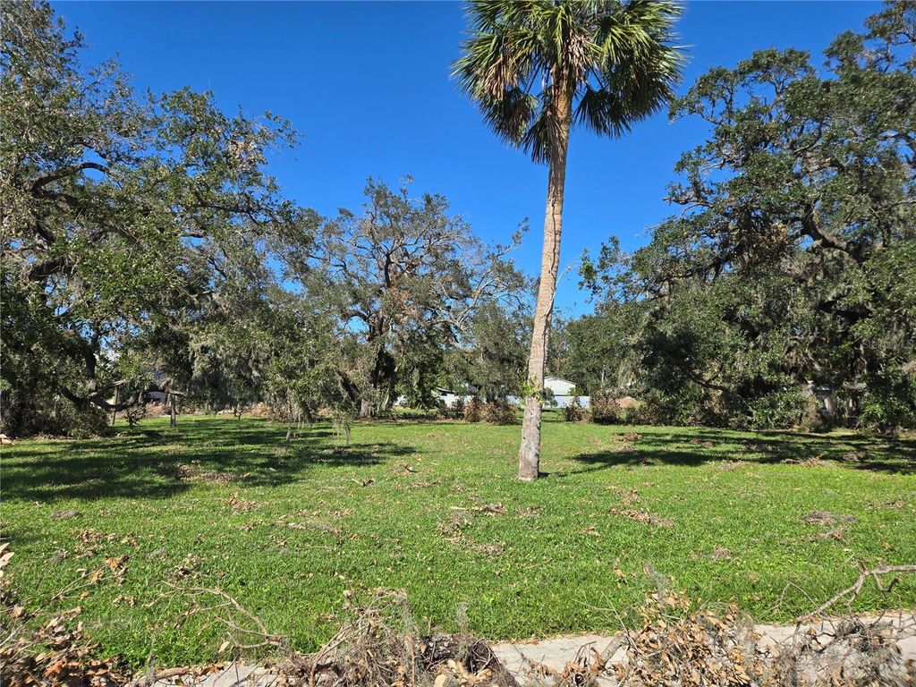 1800 N TAMIAMI TRAIL, Sarasota, FL 34234
