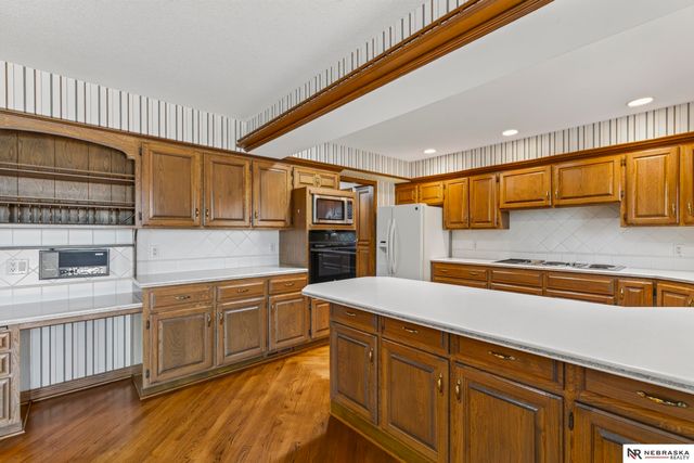 14020 West Sandhill Road, Louisville, NE 68037