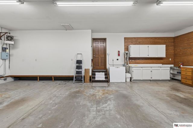 14020 West Sandhill Road, Louisville, NE 68037