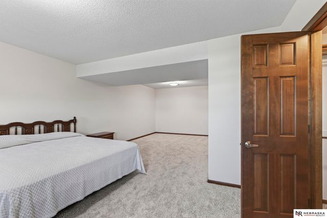 14020 West Sandhill Road, Louisville, NE 68037