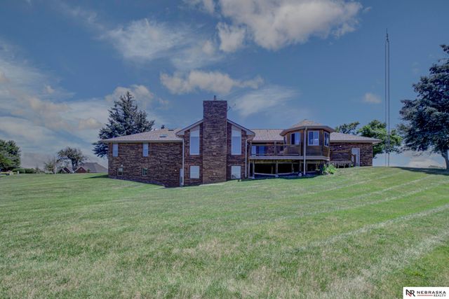 14020 West Sandhill Road, Louisville, NE 68037