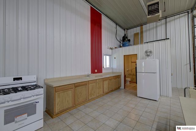 14020 West Sandhill Road, Louisville, NE 68037