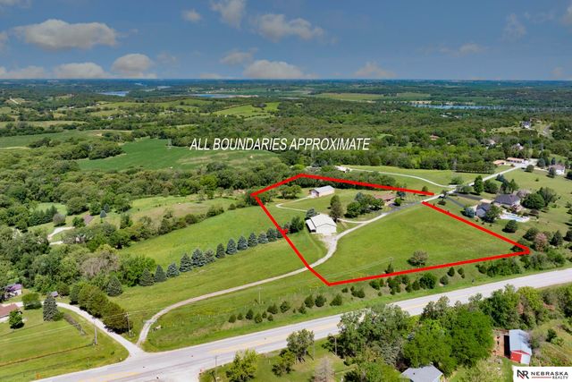 14020 West Sandhill Road, Louisville, NE 68037