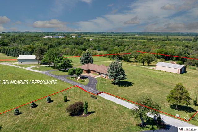 14020 West Sandhill Road, Louisville, NE 68037