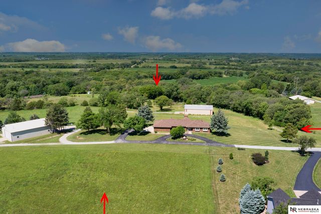 14020 West Sandhill Road, Louisville, NE 68037