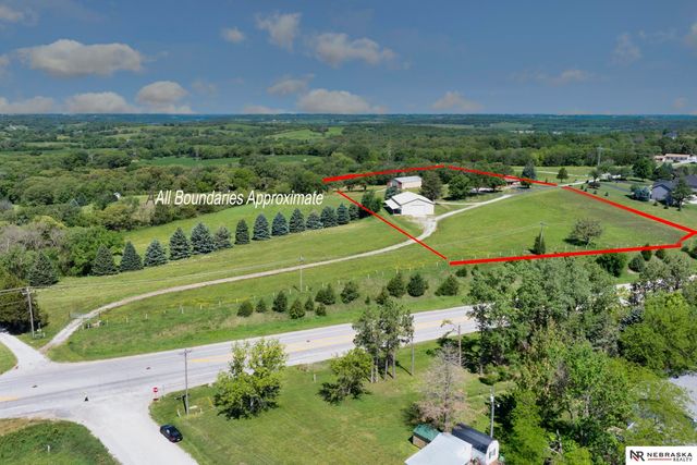14020 West Sandhill Road, Louisville, NE 68037