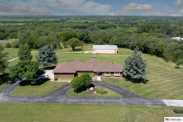 14020 West Sandhill Road, Louisville, NE 68037