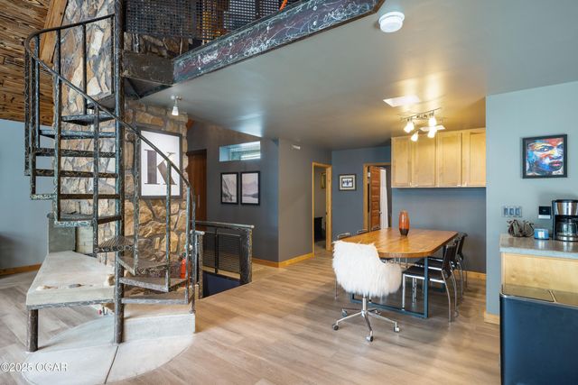 17058 Mable Lane, Neosho, MO 64850