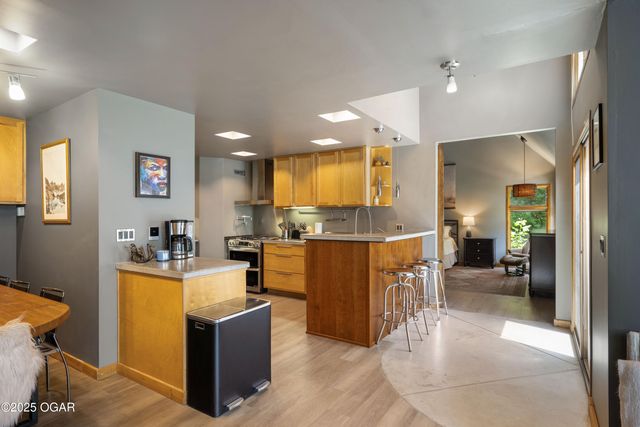 17058 Mable Lane, Neosho, MO 64850