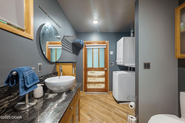 17058 Mable Lane, Neosho, MO 64850