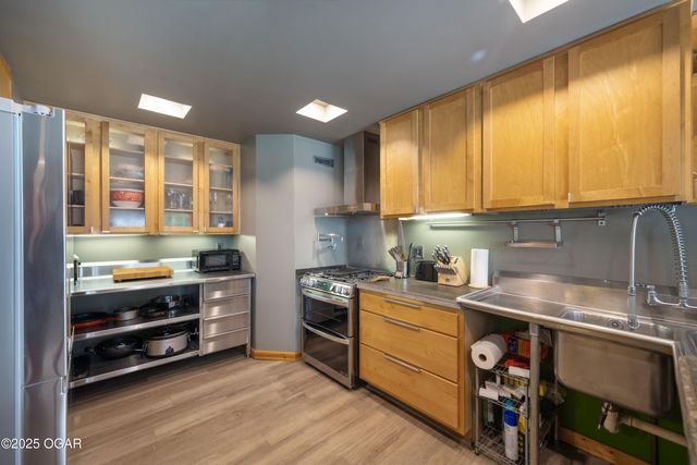 17058 Mable Lane, Neosho, MO 64850