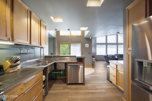 17058 Mable Lane, Neosho, MO 64850