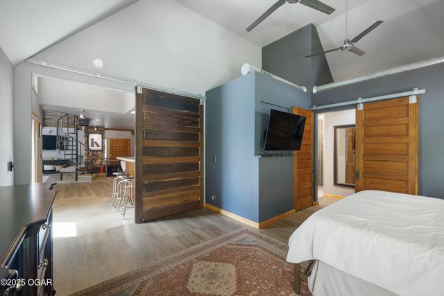 17058 Mable Lane, Neosho, MO 64850