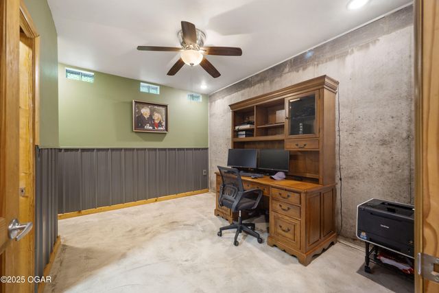 17058 Mable Lane, Neosho, MO 64850