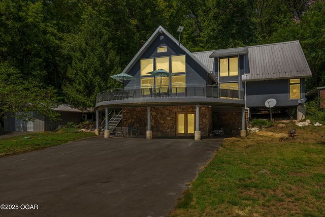 17058 Mable Lane, Neosho, MO 64850