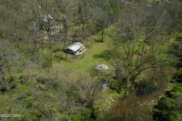 17058 Mable Lane, Neosho, MO 64850