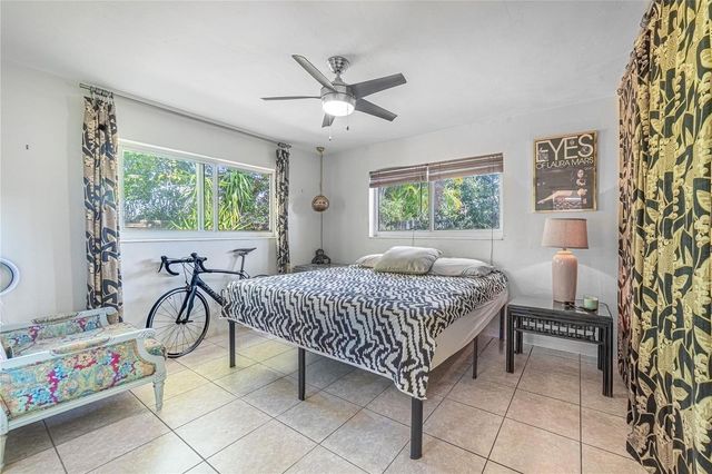 1009 NE 23rd Drive 1013 Ne 23 Dr, Wilton Manors, FL 33305