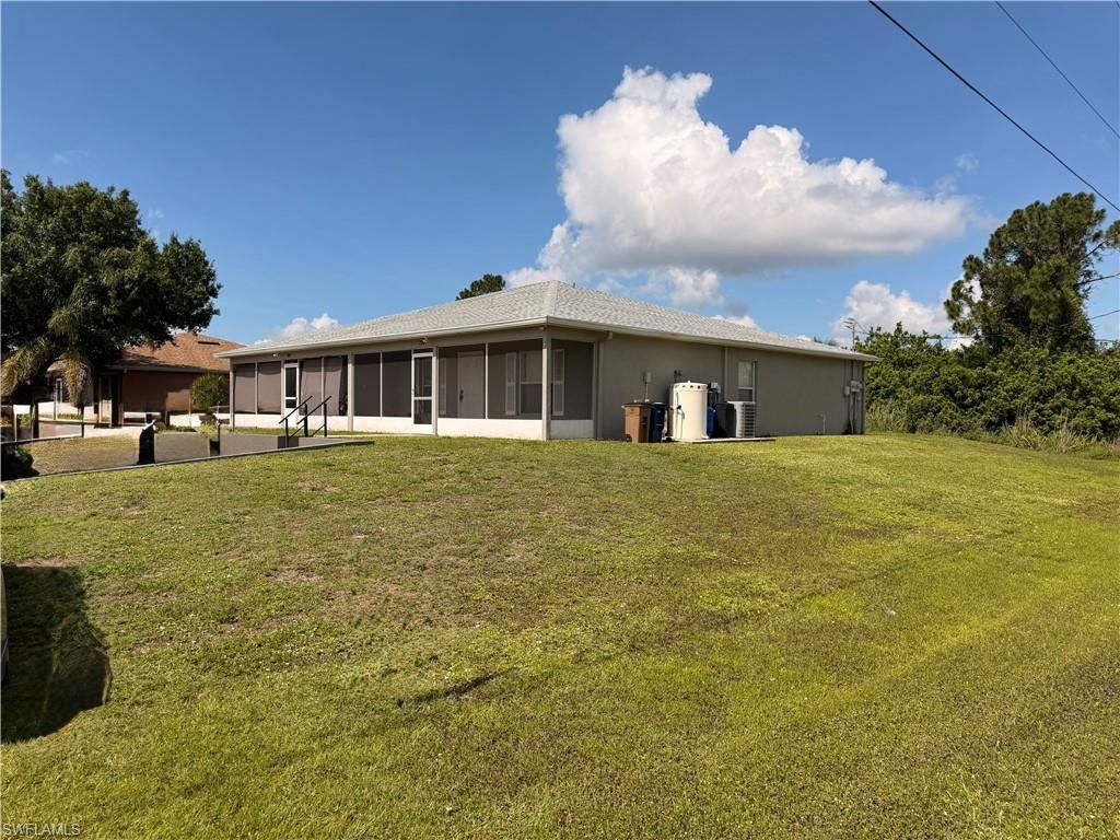 200/202 Ichabod AVE, LEHIGH ACRES, FL 33973 — photo 2