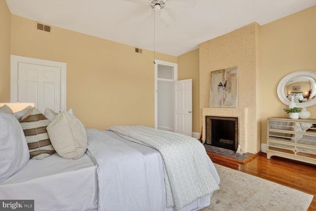 1243 E ST SE, Washington, DC 20003