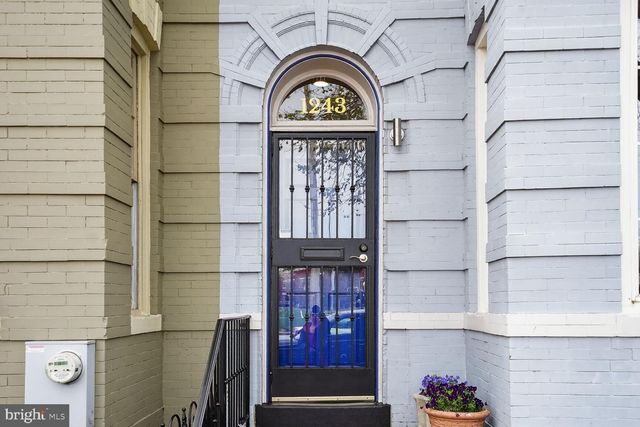 1243 E ST SE, Washington, DC 20003