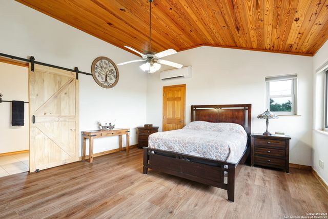 727 private road 1508, Bandera, TX 78003