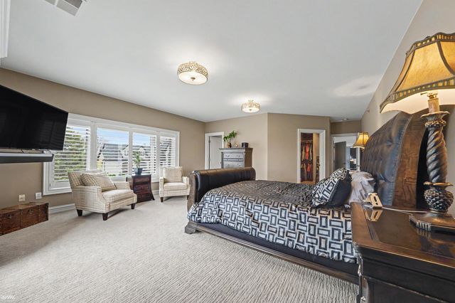 32172 N River Rd Road, Harrison Twp, MI 48045