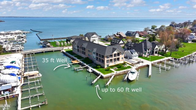 32172 N River Rd Road, Harrison Twp, MI 48045