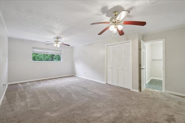 3805 Huntwick Drive, Orange, TX 77632