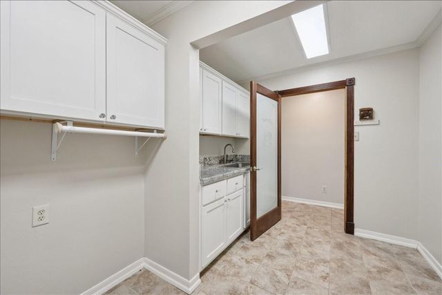 3805 Huntwick Drive, Orange, TX 77632