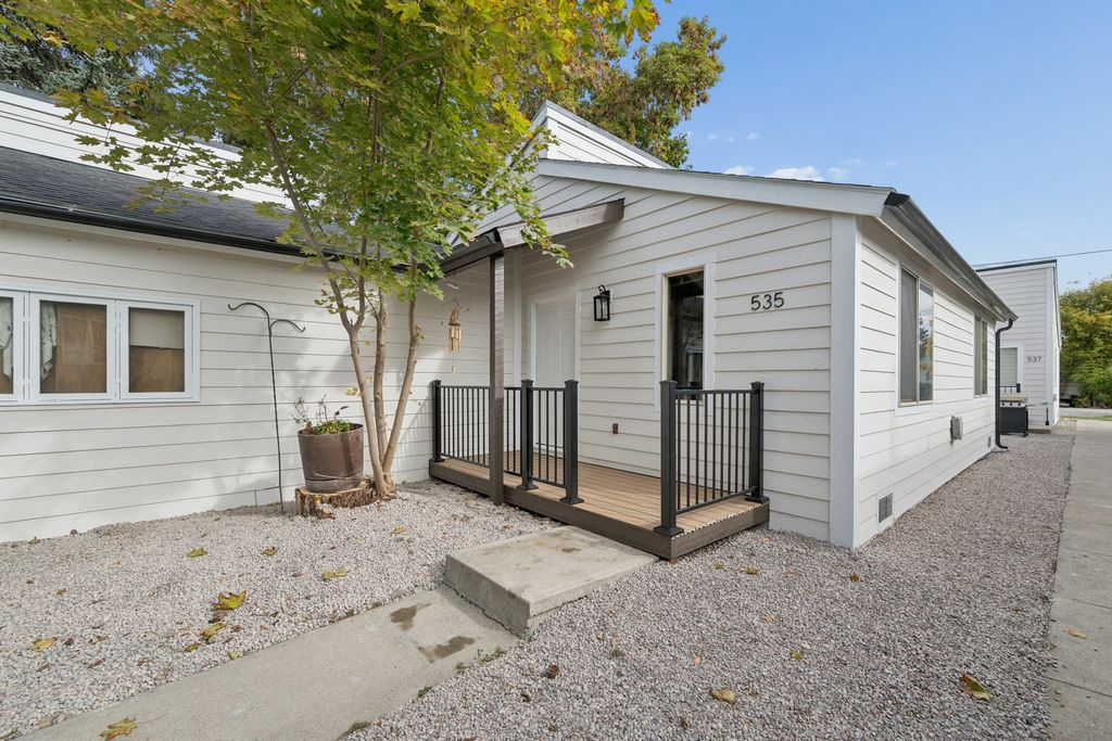 535/537 10th Avenue W, Kalispell, MT 59901 photo 3