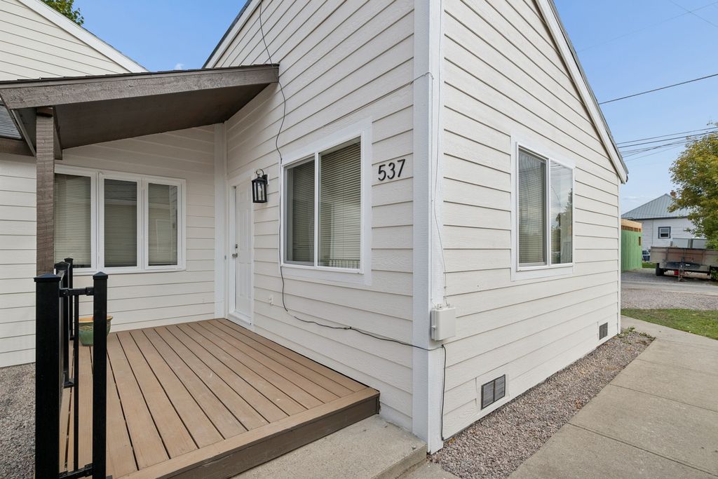 535/537 10th Avenue W, Kalispell, MT 59901 photo 4