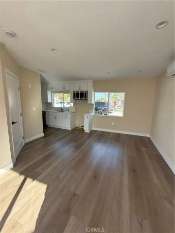 14441 Astoria Street, Sylmar, CA 91342