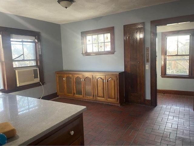 49 Baxter St, Medford, MA 02155