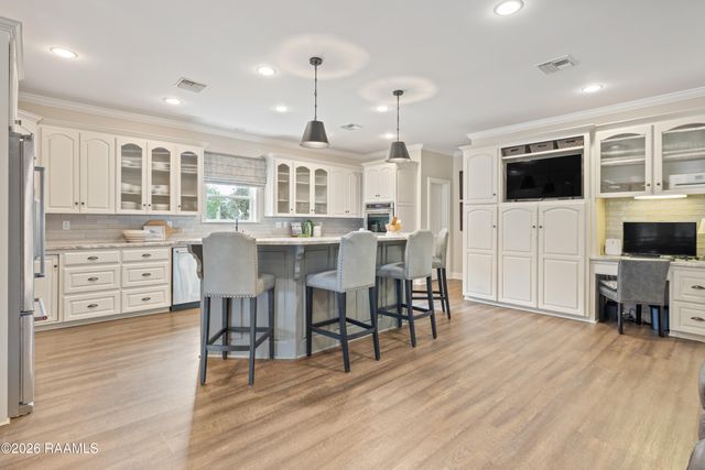 119 Nellies Lane, Broussard, LA 70518