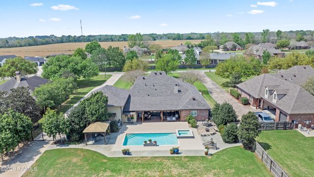 119 Nellies Lane, Broussard, LA 70518